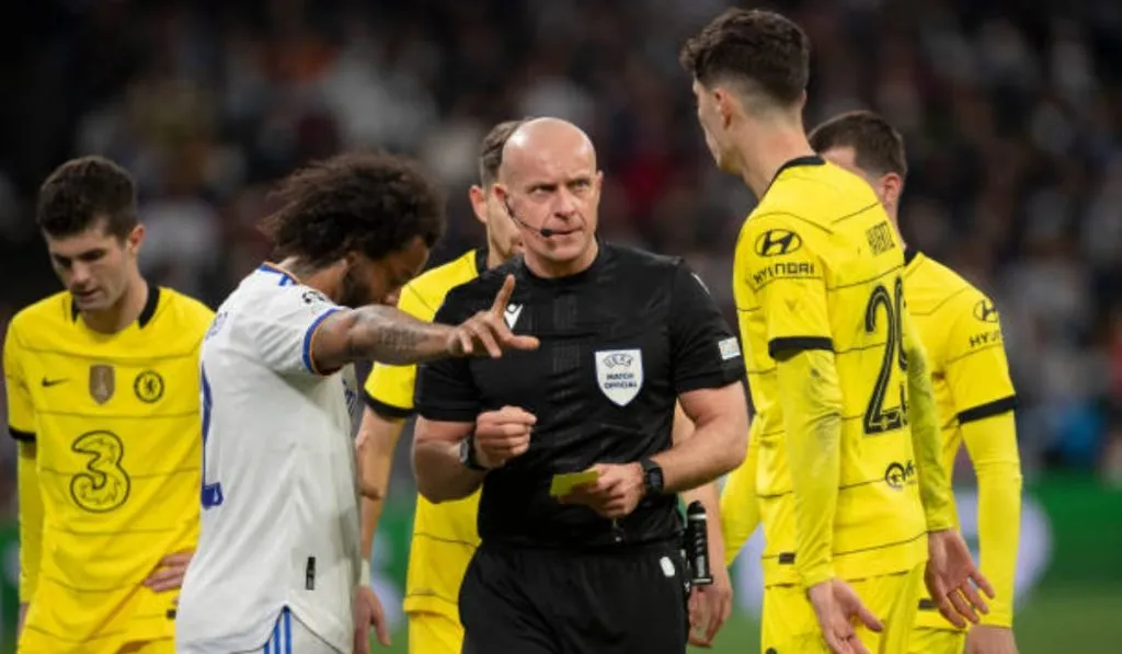 Szymon Marciniak en Real Madrid vs. Chelsea: Getty