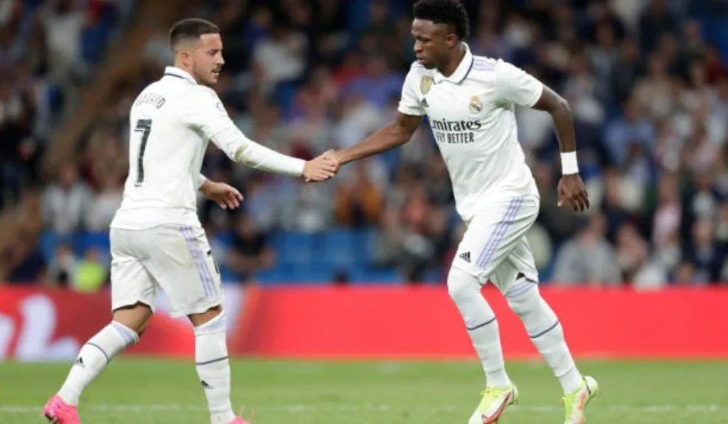Eden Hazard y Vinicius: Getty