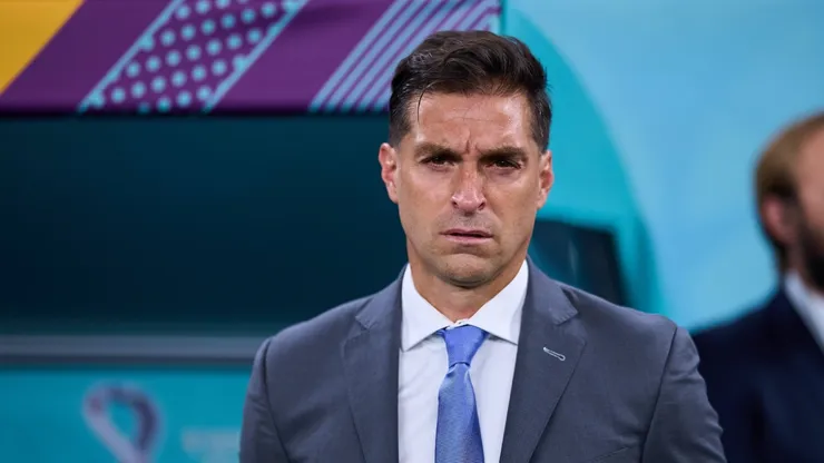 Diego Alonso rompió el silencio y confirmó su salida de Uruguay.