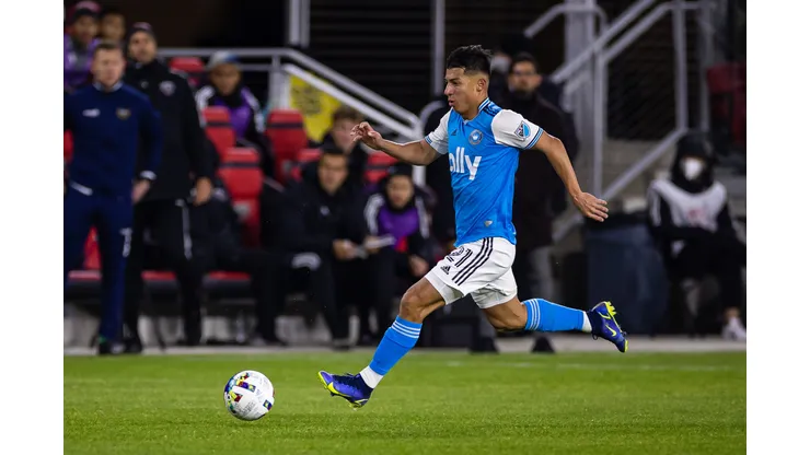 WASHINGTON, DC - FEBRUARY 26: Alan Franco #21 of Charlotte FC kicks the ball against D.C. United during the second half of the MLS game at Audi Field on February 26, 2022 in Washington, DC. (Photo by Scott Taetsch/Getty Images)