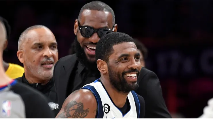 LeBron James y Kyrie Irving.