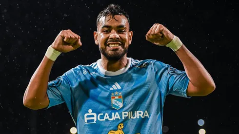 Brenner se roba el corazón de hinchas de Cristal.