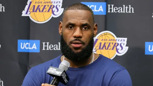 LeBron James con Lakers en la NBA.
