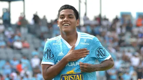 Joao Grimaldo dejó en ridículo a crack brasileño.