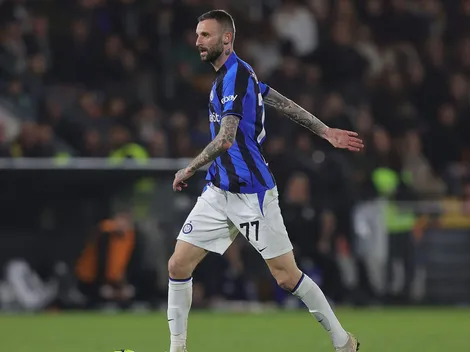 Brozovic sigue siendo opción: Barcelona intentará romper el pacto Inter-Al Nassr