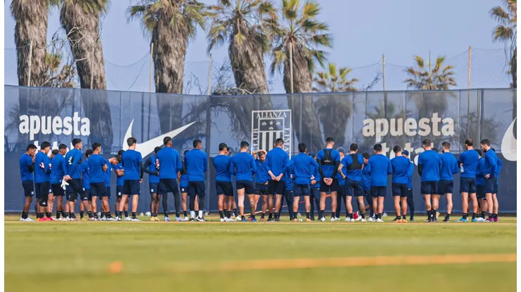 Alianza Lima sorprenderá con oncena titular frente al Athletico Paranaense