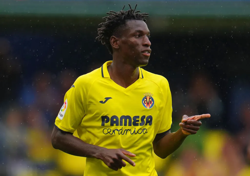 VILLARREAL, SPAIN – MAY 13: Nicolas Jackson of Villarreal CF celebrates after scoring the team’s second goal during the LaLiga Santander match between Villarreal CF and Athletic Club at Estadio de la Ceramica on May 13, 2023 in Villarreal, Spain. (Photo by Aitor Alcalde/Getty Images)
