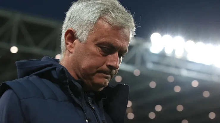 Jose Mourinho renunció a la UEFA.