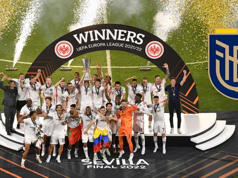 ¡Firmó hasta 2028! Joven ecuatoriano es el nuevo fichaje del Eintrach Frankfurt