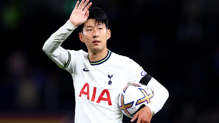 Son rechaza Arabia y se queda en el Tottenham (Photo by Clive Rose/Getty Images)