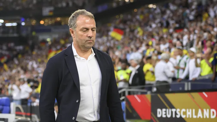 Flick fue respaldado por el director deportivo de Alemania y prometieron limpieza