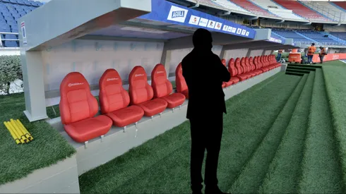 BARRANQUILLA, COLOMBIA - OCTOBER 09: The empty substitute bench prior to a match between Colombia and Venezuela as part of South American Qualifiers for Qatar 2022 at Estadio Metropolitano on October 09, 2020 in Barranquilla, Colombia. (Photo by Gabriel Aponte/Getty Images)