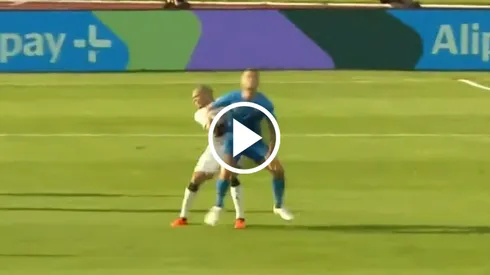 Codazo en la cara a Pepe (Captura ESPN)