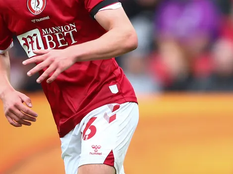 Piden 30 MILLONES por una promesa del fútbol ingles que todavía ni jugó en la Premier