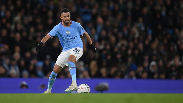 Mahrez podría irse del Manchester City tras ganar la Champions.