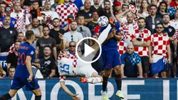 VIDEO | Pasalic intentó una acrobacia y le reventó la cara a Aké