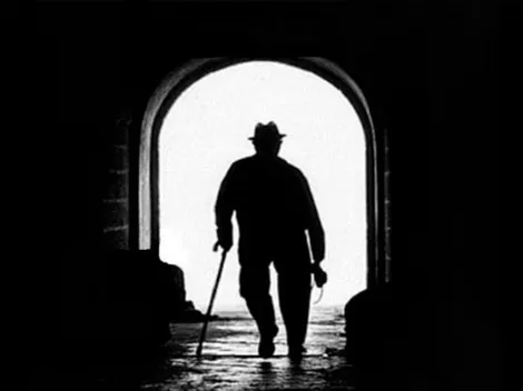 ¿El anciano viene o se va? Descubre cuánto MIEDO tienes