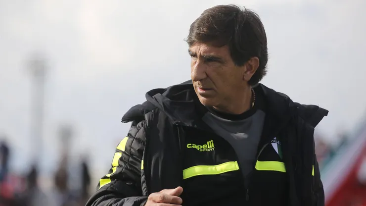 Costas expuso con dureza las falencias de la Selección Boliviana para jugar un Mundial