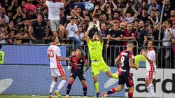 El seleccionado peruano anotó un golazo pero sobre el final el Bari logró el empate.
