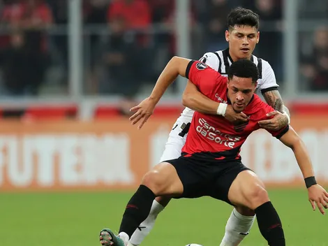 Con polémica en el VAR: Paranaense vence a Libertad y avanza a octavos de Libertadores