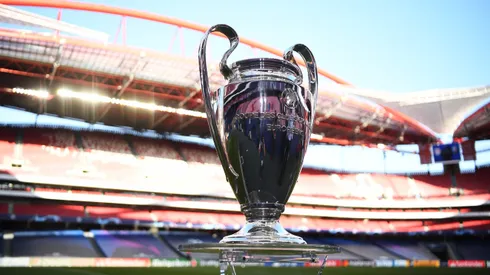 LISBON, PORTUGAL - AUGUST 18: The UEFA Champions League Trophy is seen pitch side prior to the UEFA Champions League Semi Final match between RB Leipzig and Paris Saint-Germain F.C at Estadio do Sport Lisboa e Benfica on August 18, 2020 in Lisbon, Portugal. (Photo by David Ramos/Getty Images)