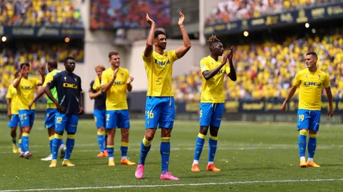 CADIZ, SPAIN – APRIL 30: Chris Ramos of Cadiz CF and teammates applaud the fans following the team's victory during the LaLiga Santander match between Cadiz CF and Valencia CF at Estadio Nuevo Mirandilla on April 30, 2023 in Cadiz, Spain. (Photo by Fran Santiago/Getty Images)