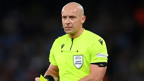 Szymon Marciniak podría ser desplazado por la UEFA de la Final de la Champions League. Getty Images.