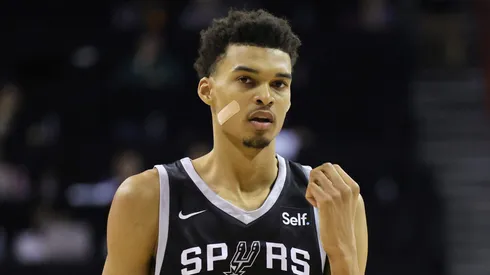 Victor Wembanyama se prepara para la temporada de la NBA.