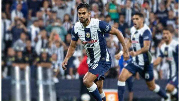 Andrés Andrade nuevamente cae lesionado y piden su salida