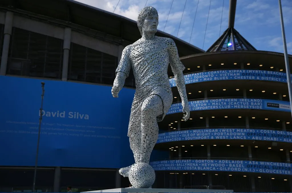 David Silva tiene incluso una estatua en Manchester (Photo by Alex Livesey/Getty Images)