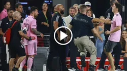 Martino detuvo a un invasor que iba a buscar a Messi y evitó el tenso momento