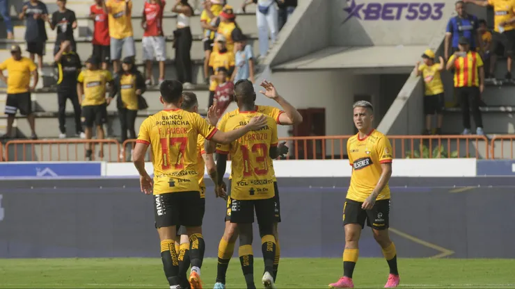 Barcelona SC trabaja duro en los entrenamientos.