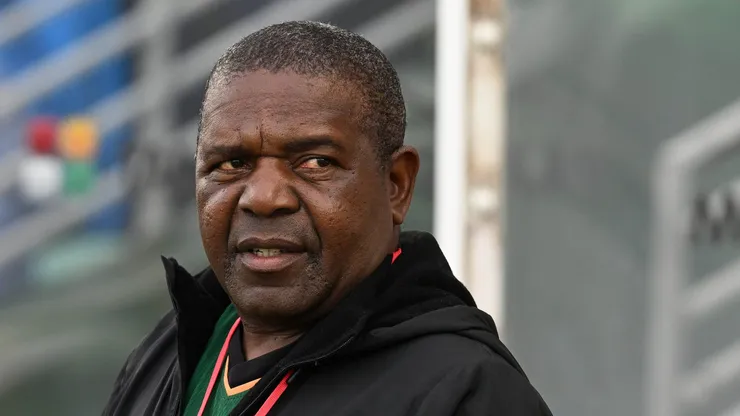 Burce Mwape, DT de la selección femenina de Zambia