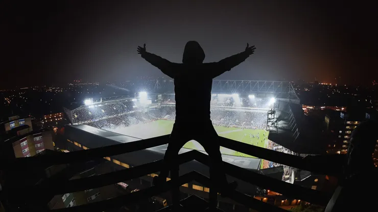 Evacuaron de emergencia un estadio de la Premier League
