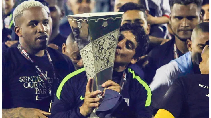 ¿Por qué Alianza Lima no comunica el despido de Chicho Salas?