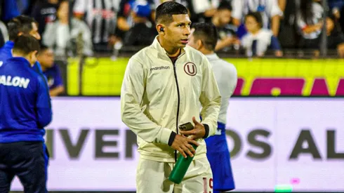 ¿Cuándo debutará como titular Edison Flores en Universitario?