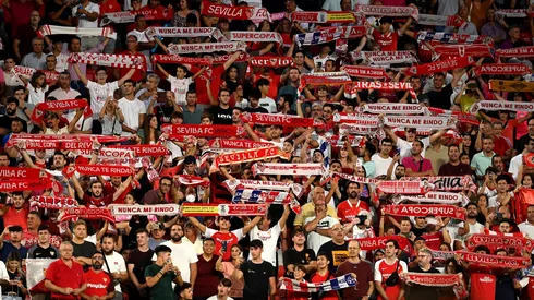 Hinchas del Sevilla.