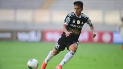 Jhilmar Lora sorprende a hinchas de Cristal son publicación