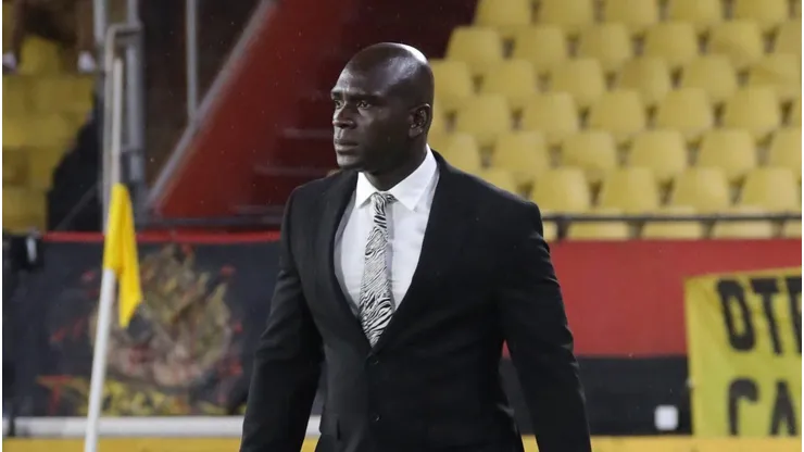 Segundo Castillo se hizo viral por uno de sus trajes y así salió para el partido Barcelona SC vs. River Plate.