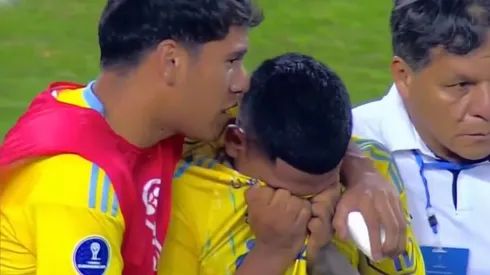 Joao Grimaldo terminó destrozado en el pitazo final