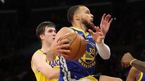 Stephen Curry vs. Los Angeles Lakers.