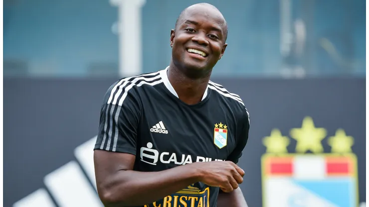 John Jairo Mosquera: el refuerzo nefasto de Sporting Cristal que aparece como retirado