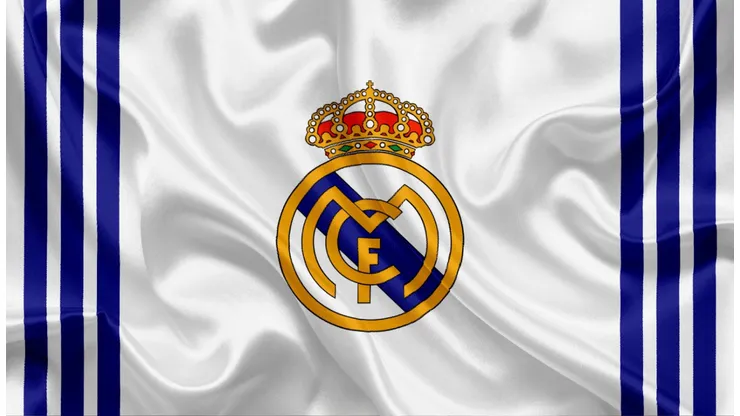 Tricampeón con Universitario de Deportes, estuvo cerca de jugar en el Real Madrid