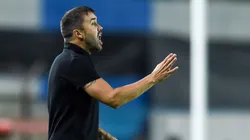 El Chacho y otro paso en el fútbol brasileño.