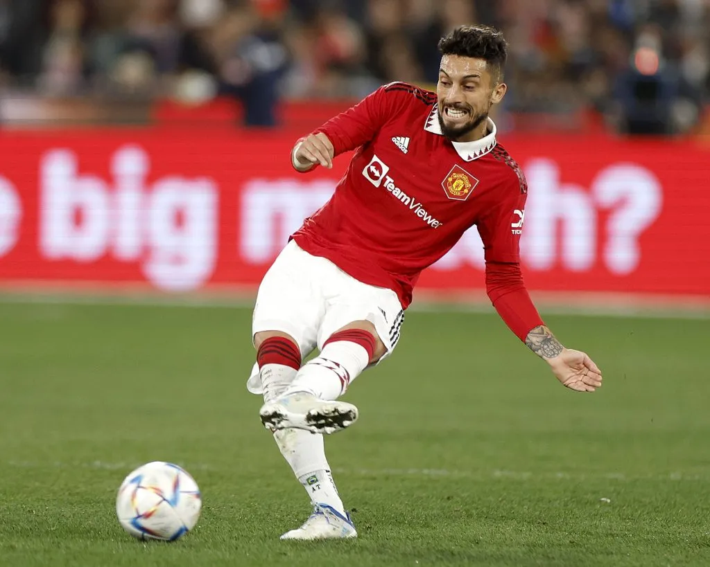Alex Telles disputó la última temporada como cedido en Sevilla (Photo by Jonathan DiMaggio/Getty Images)