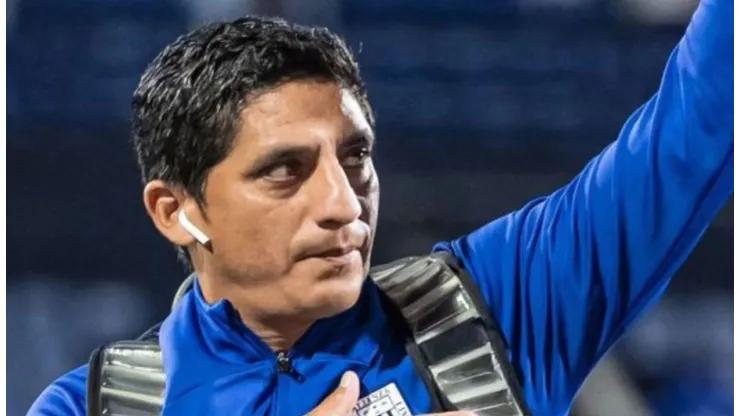 "Guillermo Salas no es más técnico de Alianza Lima"