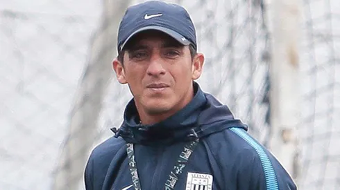 Alianza Lima busca nuevo entrenador antes del clásico