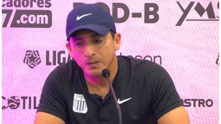 Chicho Salas palpita el clásico: "Lo tomo con mucha tranquilidad"
