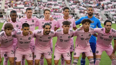 El mexicano sumó 58 partidos en el club y anotó siete goles. Ahora seguirá su carrera en Grecia.