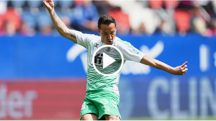 Andrés Guardado, uno de los jugadores a resaltar en Real Betis.